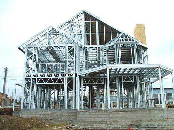 大兴安岭钢结构建筑的腐蚀问题应该如何预防